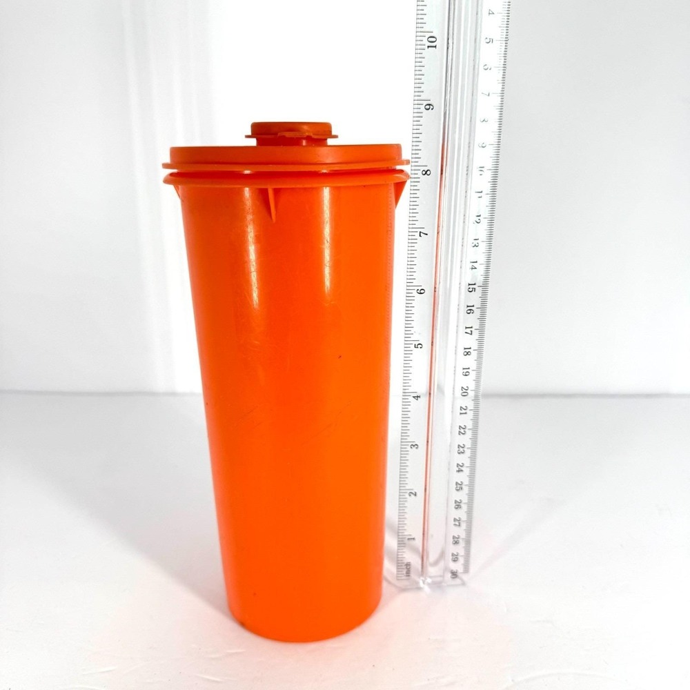 Vintage Tupperware Flip Top Container 1.5 Qt Orange Space Saver USA - Picture 7 of 8